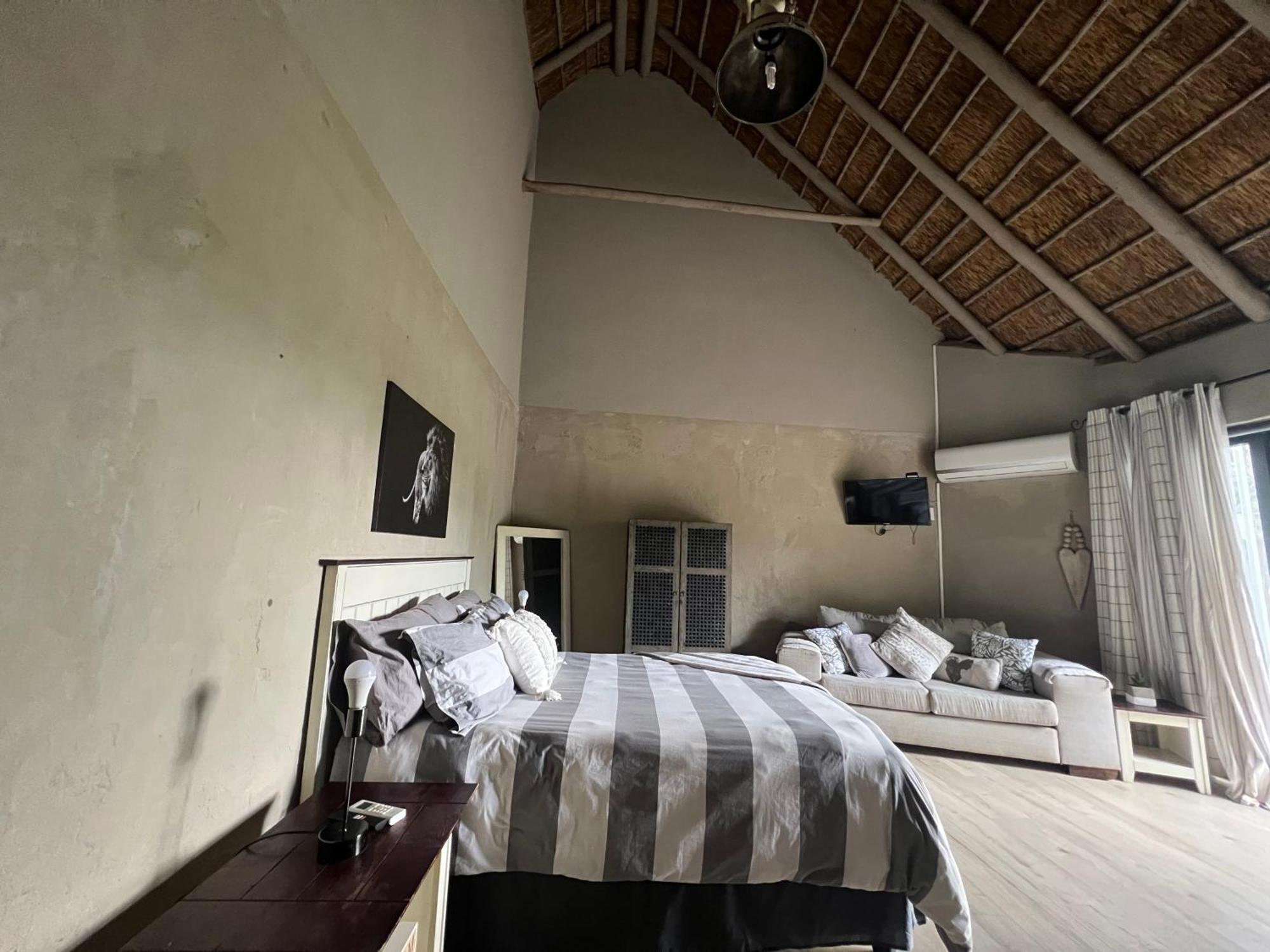 Lephalale Simba Safaris African Pride Exotic Lodge المظهر الخارجي الصورة